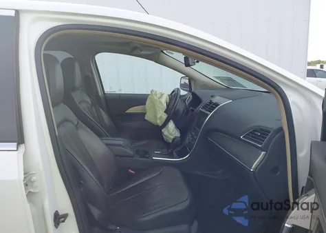 2011 Lincoln Mkx z USA, uszkodzony, nr VIN 2LMDJ6JK1BBJ10106